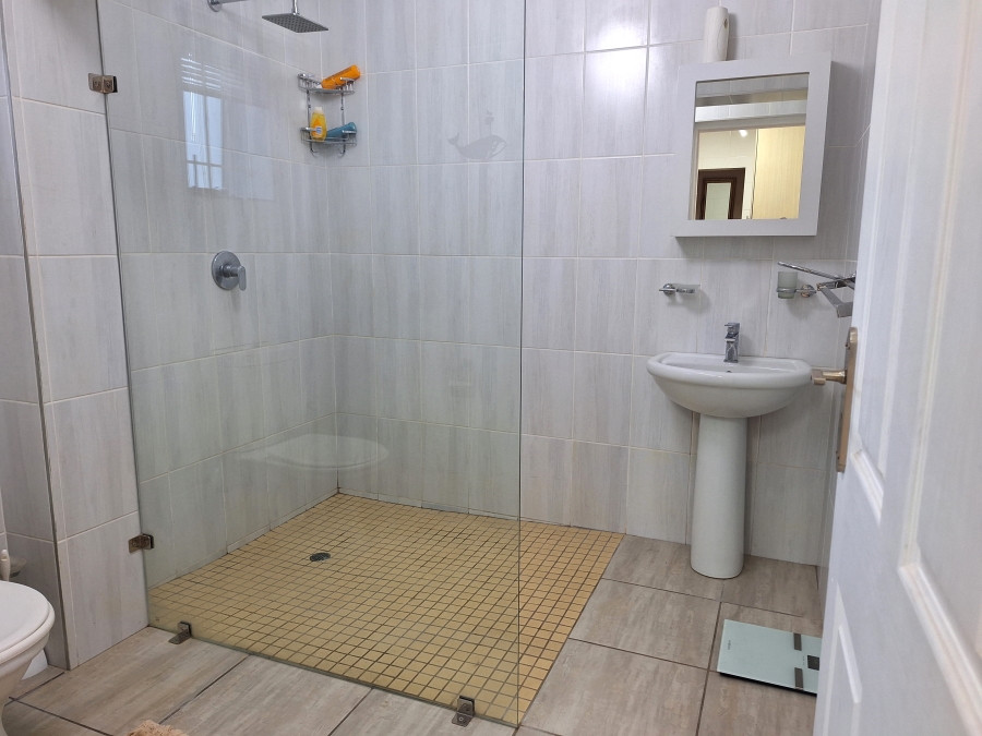 To Let 2 Bedroom Property for Rent in Bothasrus Eastern Cape